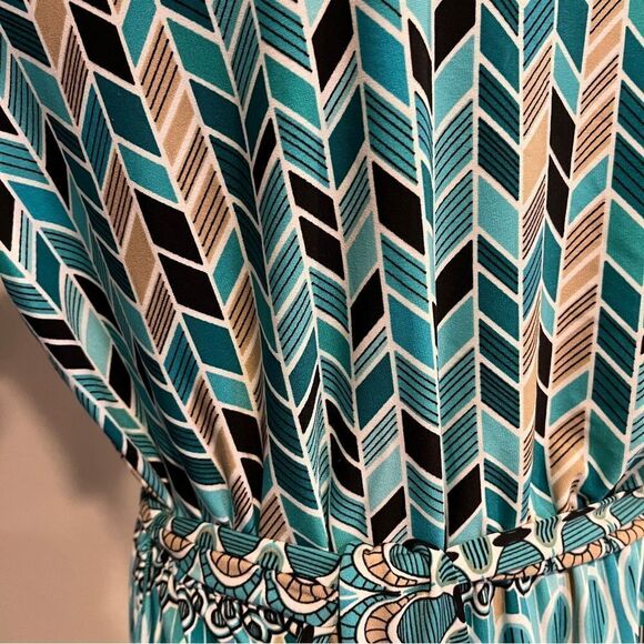 Laundry by Design short sleeve geometric print dress with belt size Large - Picture 5 of 15